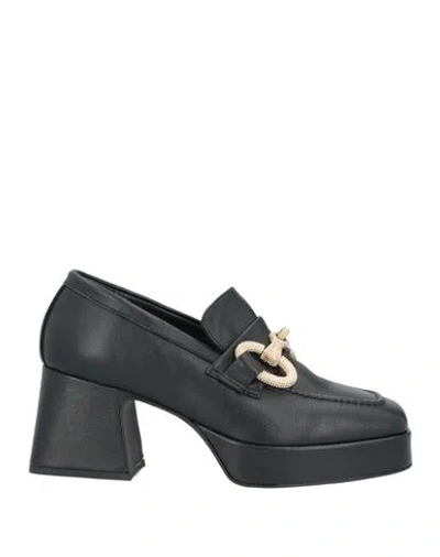 Nila & Nila Woman Loafers Black Size 6 Soft Leather