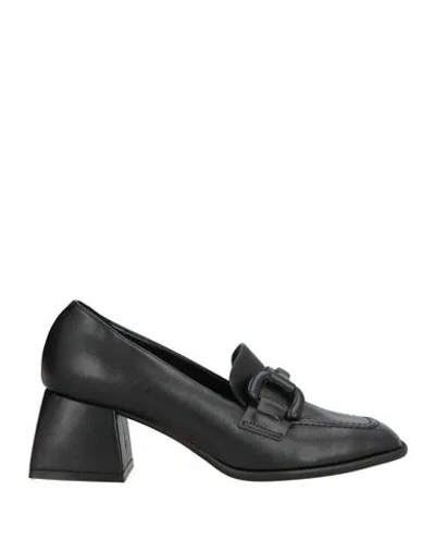 Nila & Nila Woman Loafers Black Size 7 Leather