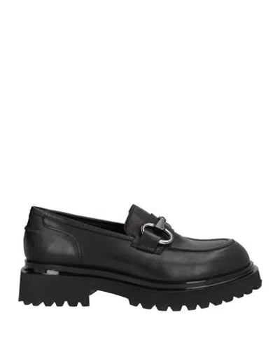 Nila & Nila Woman Loafers Black Size 8 Soft Leather