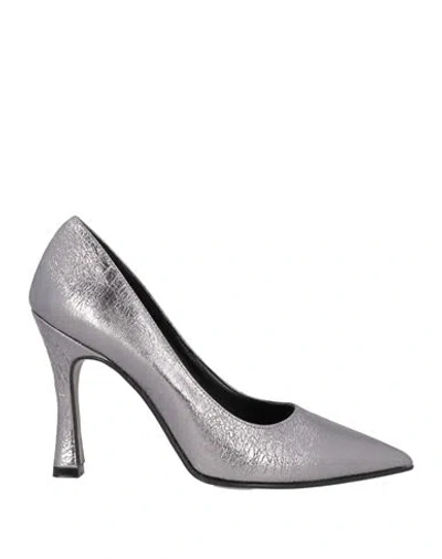 Nila & Nila Woman Pumps Silver Size 8 Textile Fibers