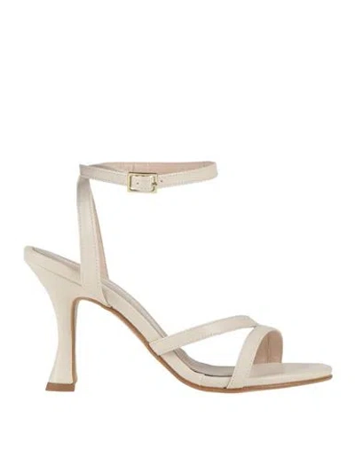 Nila & Nila Woman Sandals Cream Size 8 Textile Fibers In White