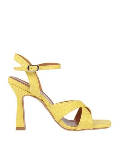 Nila & Nila Woman Sandals Yellow Size 6 Natural Raffia