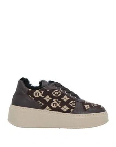 Nila & Nila Woman Sneakers Dark Brown Size 6 Soft Leather
