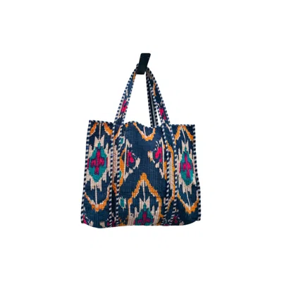 Nila Parmar Designs Women's Blue Navy Ikat Velvet Quilted Tote Bag