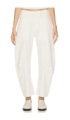 Nili Lotan Shon Cotton-blend Twill Tapered Pants In Ivory