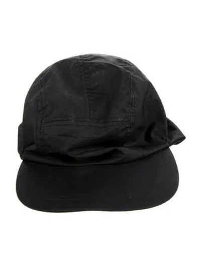 Pre-owned Niløs Cap In Black
