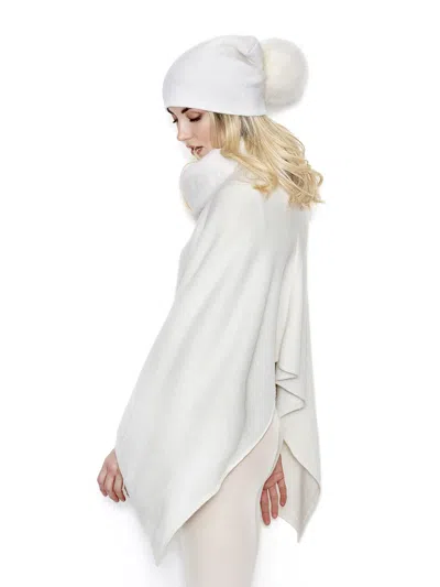 Nima 1708 Hat Batik + Pon Pon Shadow Fox In White