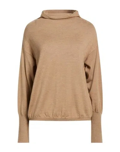 Nina 14.7 Woman Turtleneck Camel Size 8 Merino Wool In Brown