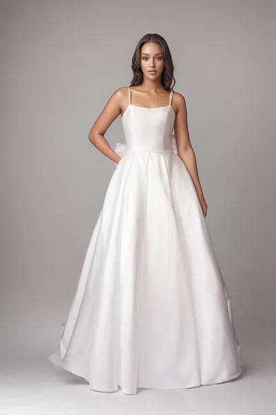 Nina Canacci 3279 In White