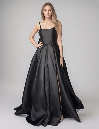 Nina Canacci 3279 In Black