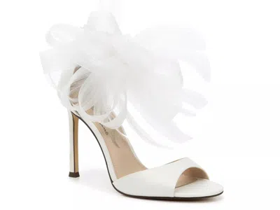 Nina Daciana Sandal In White