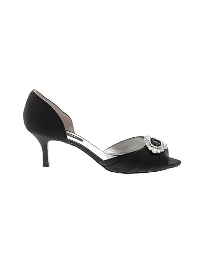 Pre-owned Nina Heels In Black