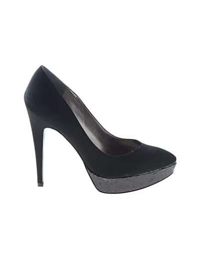 Pre-owned Nina Heels In Black