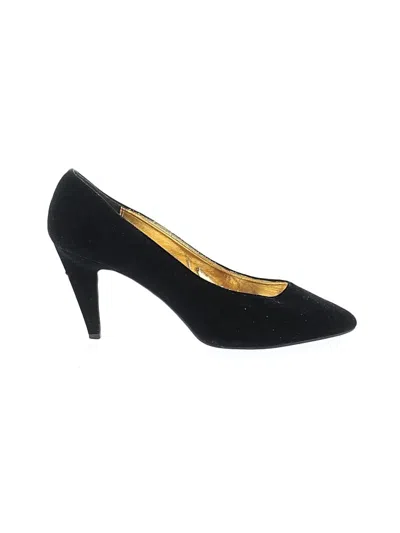 Pre-owned Nina Heels In Black