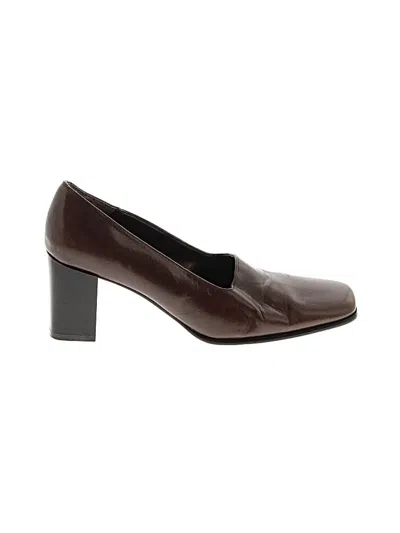 Pre-owned Nina Heels In Brown