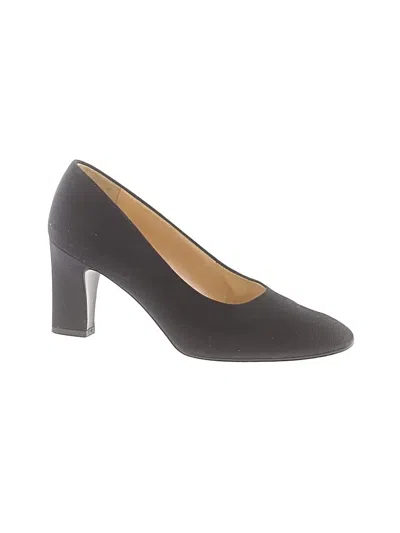 Pre-owned Nina Heels In Gray