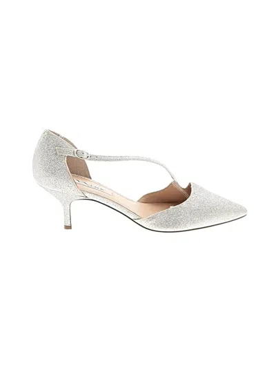 Pre-owned Nina Heels In Silver