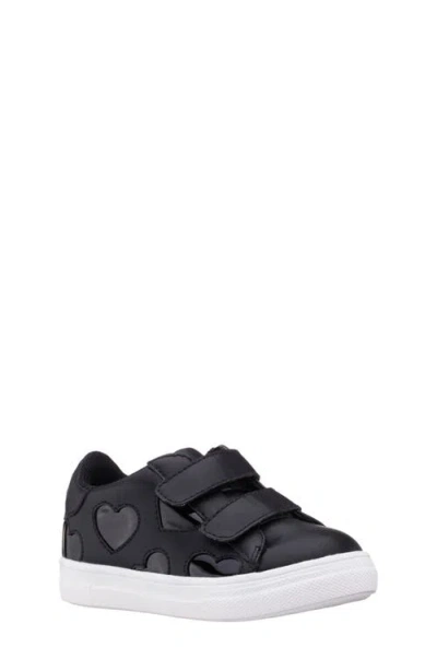 Nina Kids Esti Sneaker In Black