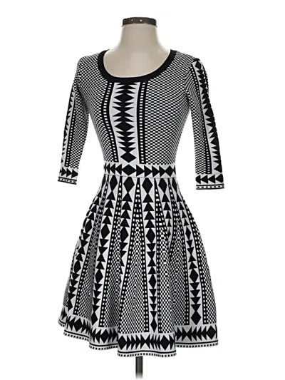 Pre-owned Nina Leonard Casual Dress In Black