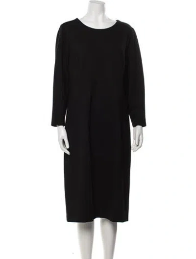 Pre-owned Nina Mclemore Crew Neck Knee-length Dress In Black