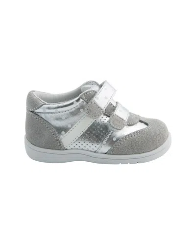 Nina Mobility By  Everest Leather Sneaker In Gray