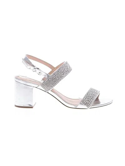 Pre-owned Nina Sandals In Silver