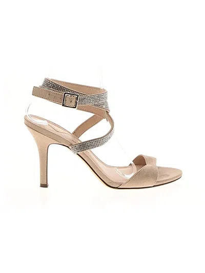 Pre-owned Nina Sandals In Silver