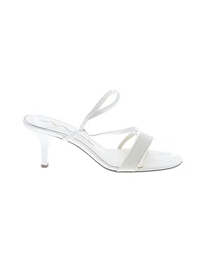 Pre-owned Nina Sandals In White