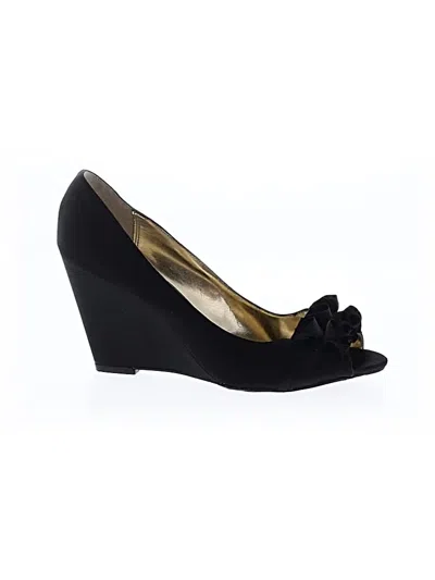 Pre-owned Nina Wedges In Black