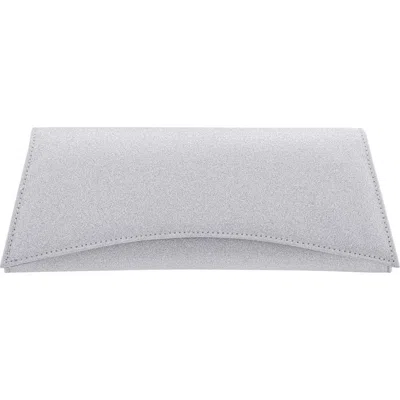 Nina Zoey Metallic Clutch In Silver