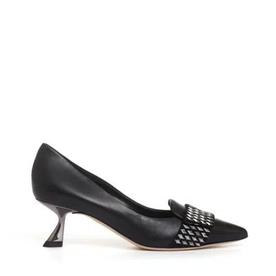 NINALILOU NINALILOU BLACK LEATHER PUMP WITH RHINESTONE PATTERN