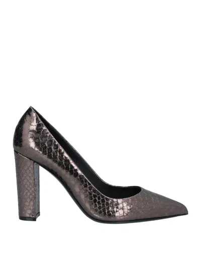 Ninalilou Pumps In Steel Grey