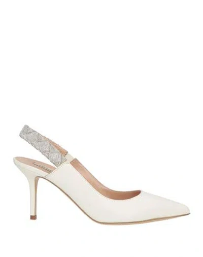 Ninalilou Woman Pumps Ivory Size 6 Leather In Neutral
