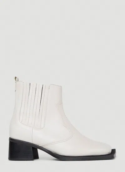 Ninamounah 60mm Howler Boots In White