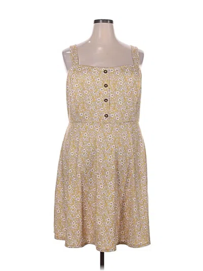 Pre-owned Nine Britton Casual Dress In Yellow