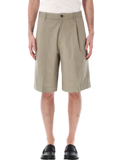 Nine In The Morning Odell Tailored Bermuda In Green