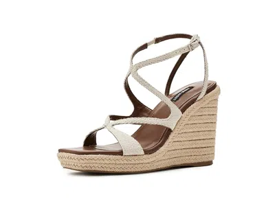 Nine West Adriane In White