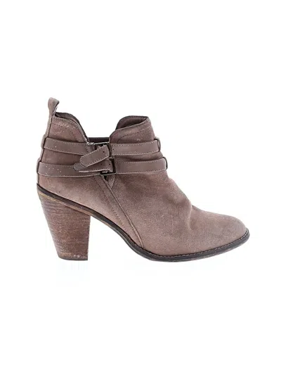 Pre-owned Nine West Ankle Boots In Brown