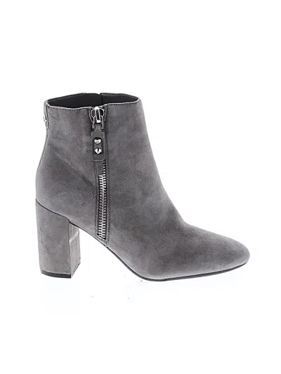 Pre-owned Nine West Ankle Boots In Gray