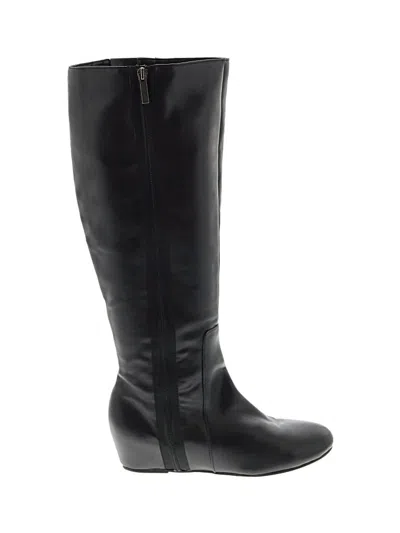 Pre-owned Nine West Boots In Black