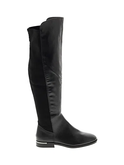 Pre-owned Nine West Boots In Black