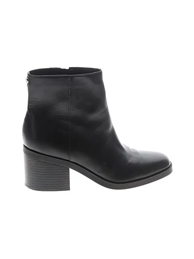 Pre-owned Nine West Boots In Black