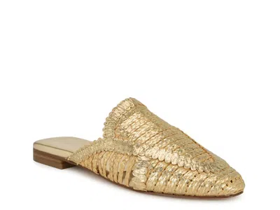 Nine West Campton Mule In Gold