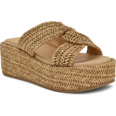 Nine West Cerry Platform Sandal In Light Natural