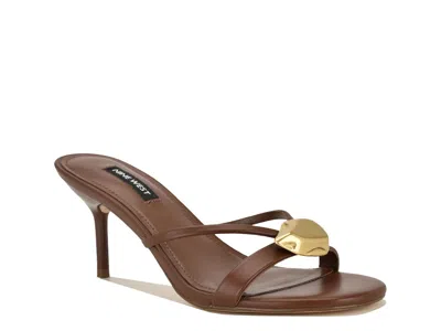 Nine West Ernise Sandal In Brown