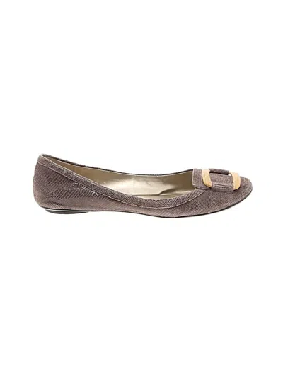 Pre-owned Nine West Flats In Brown