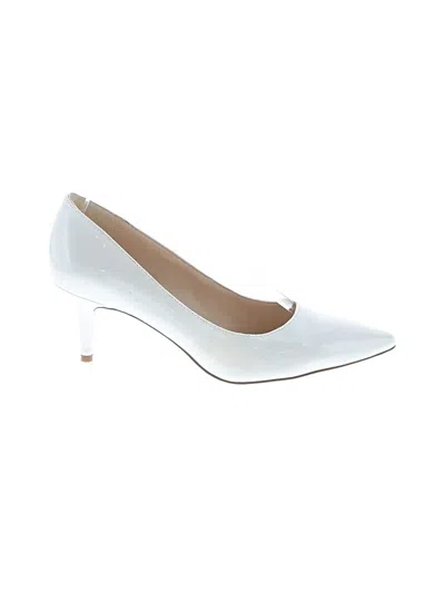 Pre-owned Nine West Flats In White