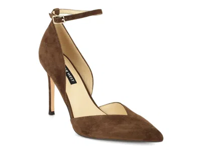 Nine West Frendy Pump In Brown