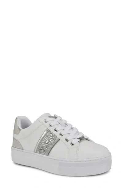 Nine West Gator Platform Sneaker In White,silver