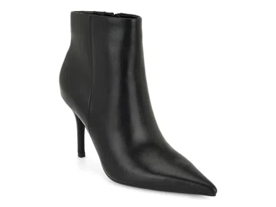 Nine West Gazzy Bootie In Black